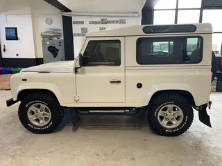 2012 Land Rover Defender 90 2.2 Puma