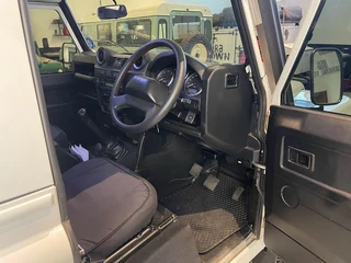 2012 Land Rover Defender 90 2.2 Puma