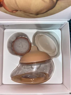 Selling a Emulait Anatomy bottel imported from the US (has never been used)