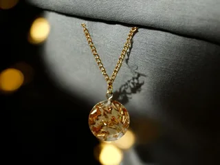 Resin bracelet on special