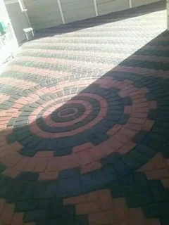 PAVING BRICKS SUPPLY AND FIX