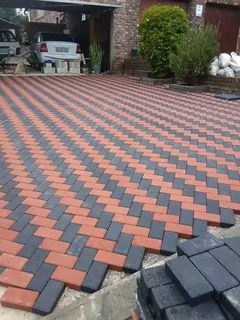 PAVING BRICKS SUPPLY AND FIX