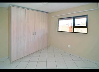 2 Bedroom in Delmas