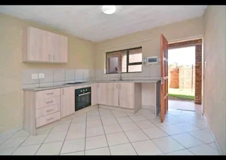 2 Bedroom in Delmas