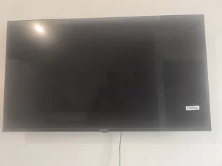40 inch Lexuco smart tv