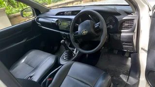 2016 Toyota &#34;Lowlux&#34; 2.4GD Manual