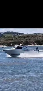 Cabin Boat &#43; 75hp Mariner