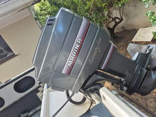 Cabin Boat &#43; 75hp Mariner