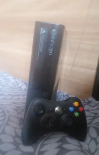 Xbox 360 with 10games