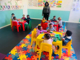 I&#39;m looking for a job as a nanny or Aupair without driving license and car