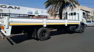Fuso fe8 150 4ton dropside for sale