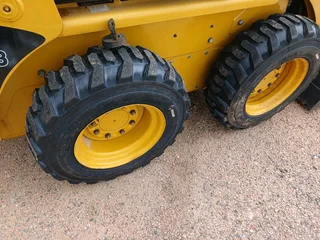 CAT 226B3 skidsteer for sale