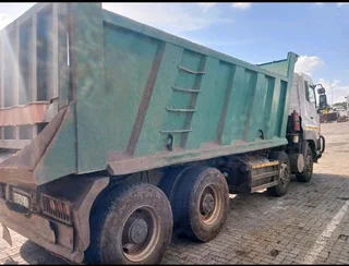 Nissan UD CGE420 quester 18cube tipper truck for sale