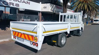 Dyna 5140 3ton dropside for sale
