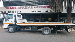 Isuzu npr400 4ton roll back for sale