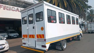 Hino 300 814 passenger carrier 28 seater for sale