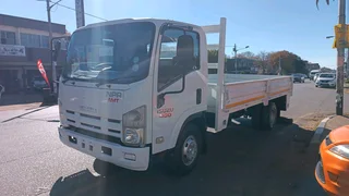 Isuzu npr 400 4ton auto dropside for sale