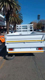 Isuzu npr 400 4ton auto dropside for sale