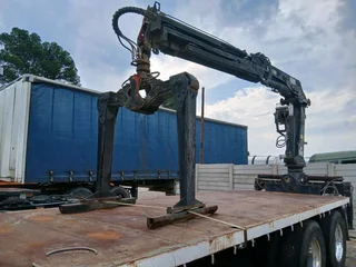 Freightliner isx 500 cummins brickcrane 14ton  for sale