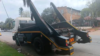 Mercedes Benz atego skiploader for sale