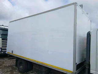 Isuzu npr400 van body for sale