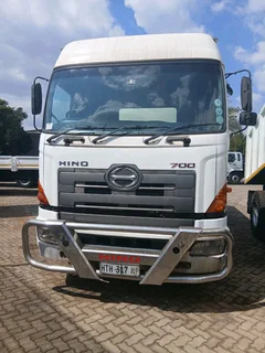Hino 700 2845 18000l water tanker for sale