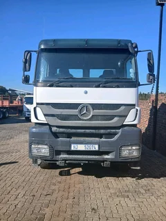Mercedes Benz axor 3535 chassis cab for sale