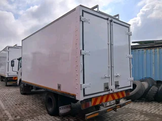 Isuzu npr400 van body for sale