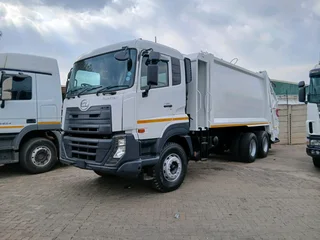 Nissan ud quester waste compactor in a mint condition for sale at a giveaway proce