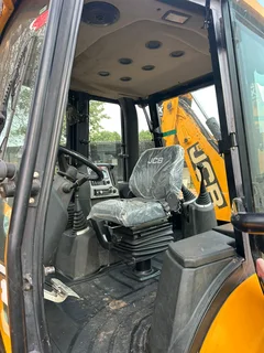 JCB 3DX 4x4 tlb in a great condition for sale