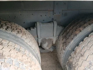 Isuzu fvz1400 closed body in a great condition for sale