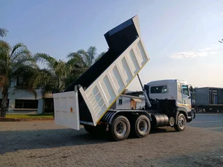 Udgwe390 10 cube tipper for sale