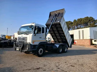 Udgwe390 10 cube tipper for sale