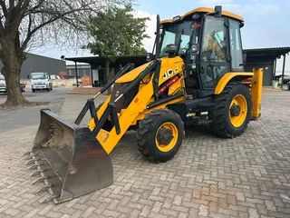 JCB 3DX 4x4 tlb in good condition for sale