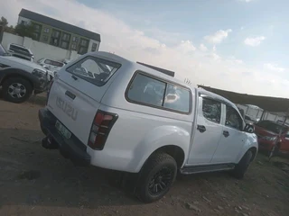 Isuzu D-Max RT50 Double Cab Canopy 2013 - 2019