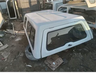 Nissan NP300 Double Cab Canopy