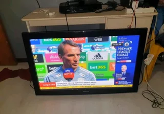 42 inch Samsung full HD tv