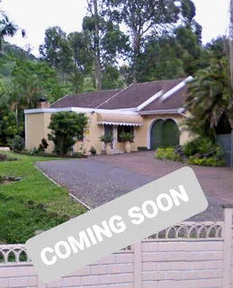 Modern 4 Bedroom House for Sales in the Wolds, New Germany