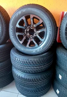 Toyota Hilux/Fortuner/Legend 18&#34; mag wheels fitted on a set of New Dunlop tyres