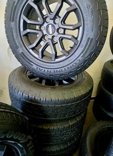 Ford Ranger/Wildtrek/Raptor/Everest 17&#34; mag wheels fitted on Brand new tyres