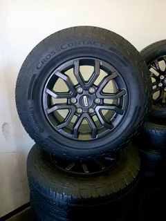 Ford Ranger/Wildtrek/Raptor/Everest 17&#34; mag wheels fitted on Brand new tyres