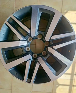 18" TOYOTA HILUX/FORTUNER/LEGEND MAG RIM &amp; A BRAND NEW DUNLOP GRANDTREK AT25 (265/60/18)