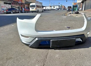 GWM P SERIES BUMPER WITH SPOILER