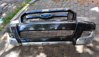 Ford Ranger T7/wildtrack Bumper With Grille
