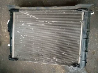 GLC W253 CLS W257 E-Class W213 Mercedes Benz Complete Radiator set for sell available