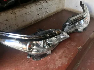 Toyota fortune normal headlights