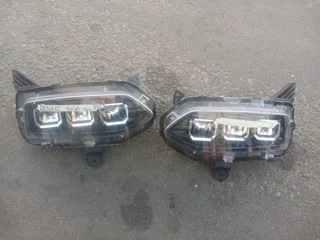 Renault kiger headlights bumper, doors available for sale.