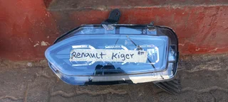 Renault kiger headlights bumper, doors available for sale.