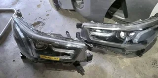 Toyota Hilux Legend Rs Headlights