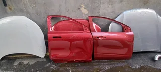 Renault duster bonnet ,doors and headlights available for sale.